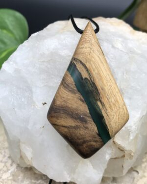 Pendentif Bois Résine