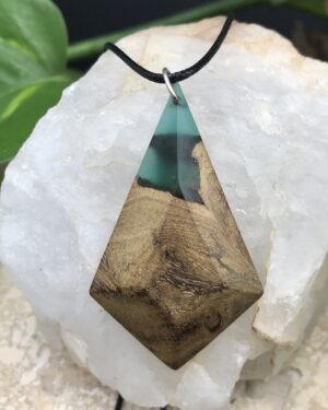 Pendentif Bois Résine