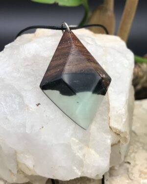 Pendentif Bois Résine