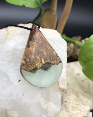 Pendentif Bois Résine
