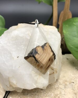 Pendentif Bois Résine