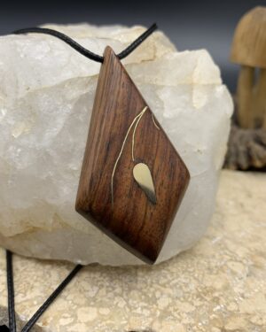 Pendentif Bois & Laiton